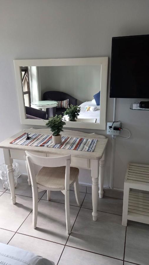 Harmony Guesthouse ネルスプロイト エクステリア 写真