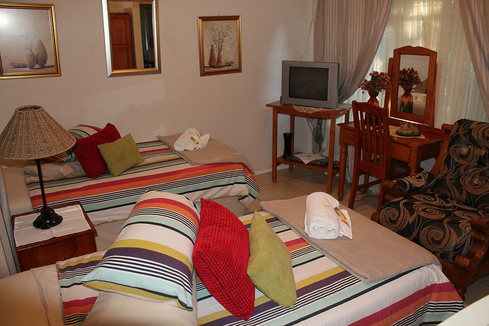 Harmony Guesthouse ネルスプロイト エクステリア 写真
